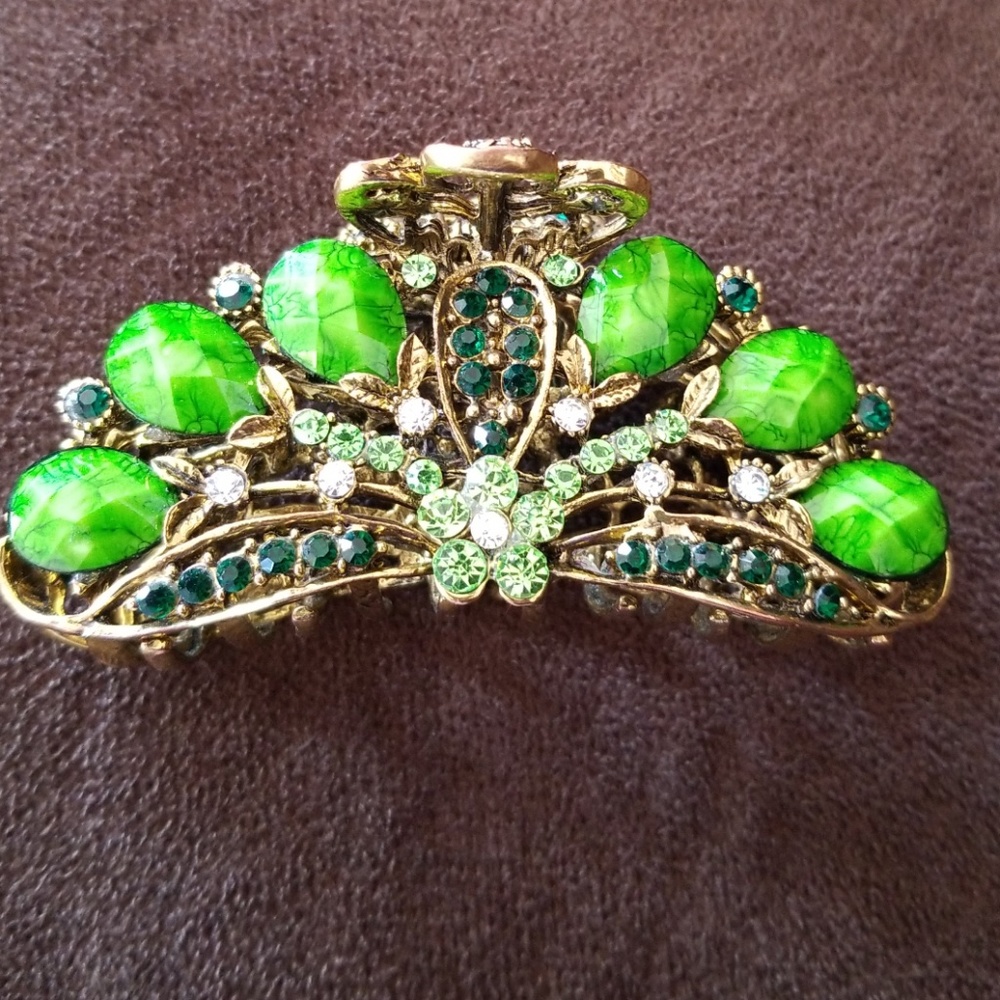 Hair clip